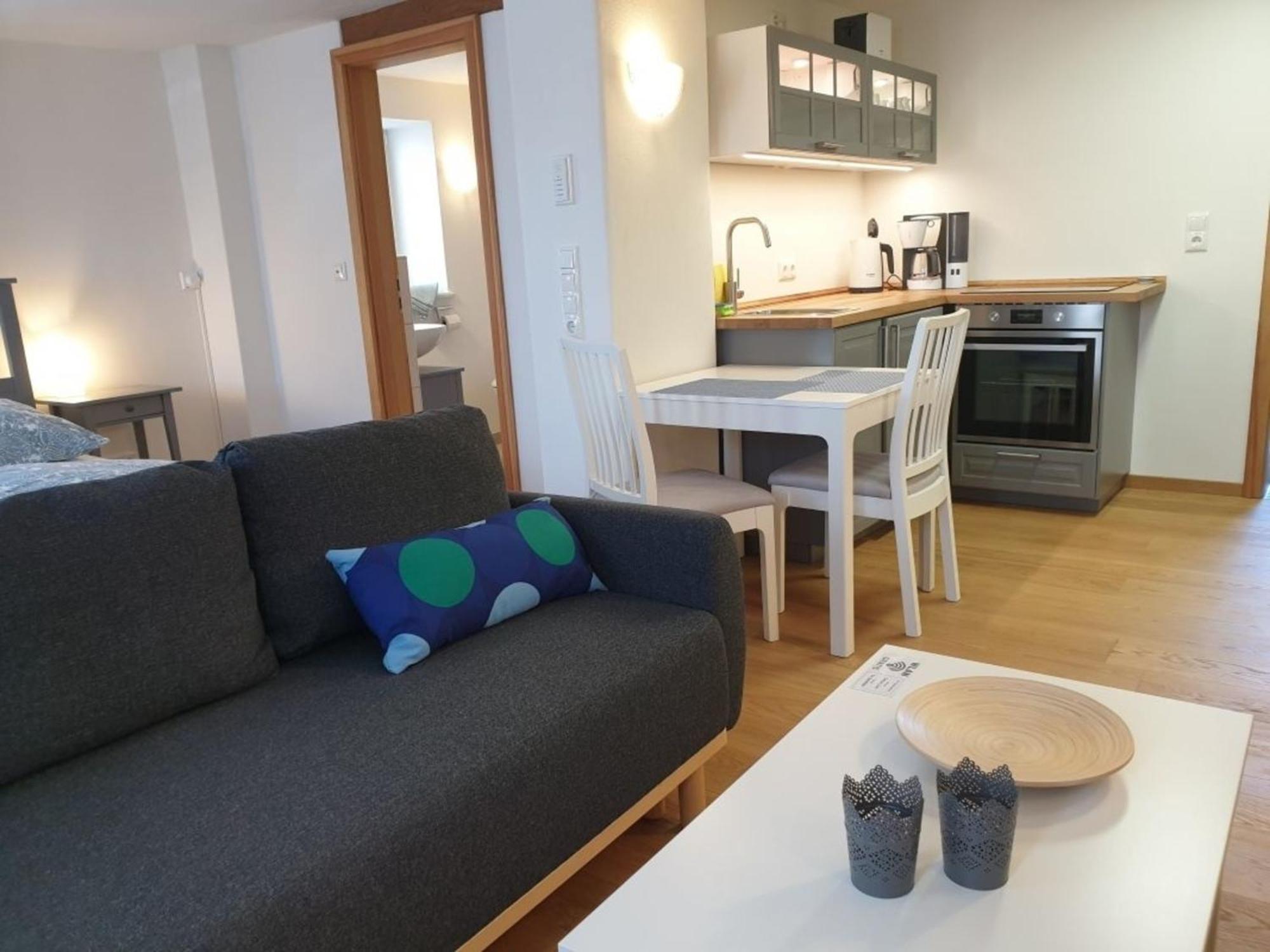 Torhaus Rattelsdorf - Wohnung 1 Sonnenblume Екстер'єр фото